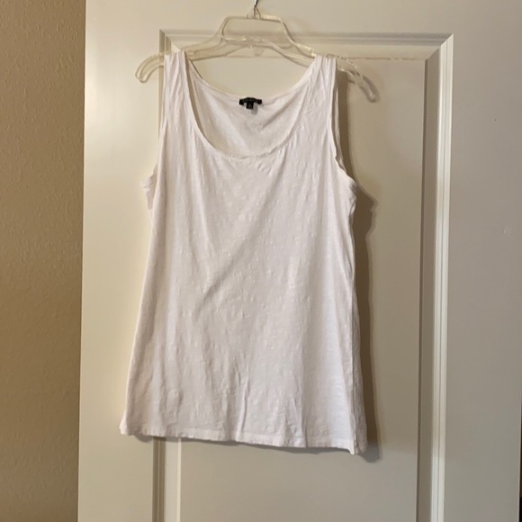 Talbots White Tank Size Medium - Picture 1 of 3